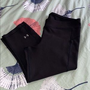 Under Armour Black Capris